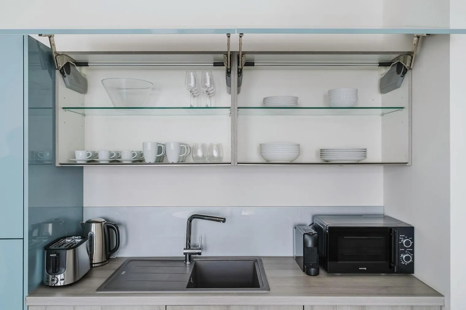 Blueground Zizkov Renovated Nr Universities Prg-35 Prague Apartment